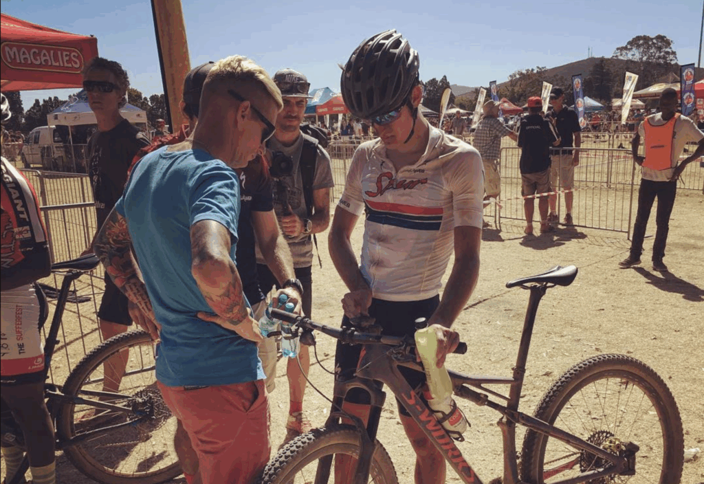 John Wakefield with Alan Hatherly at a Stellenbosch XCO race.